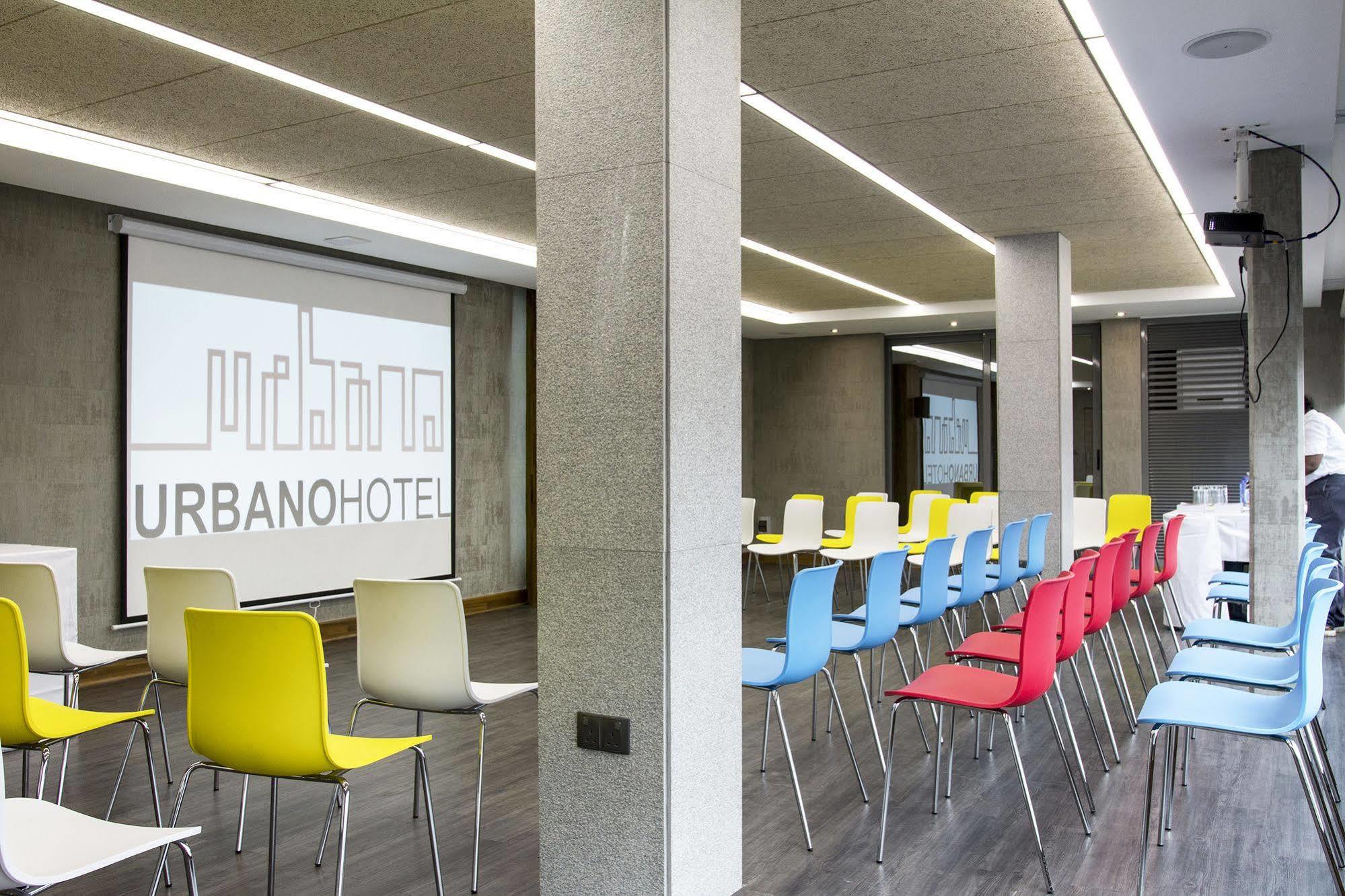 Urbano Hotel By Roots Wiaboman Екстер'єр фото